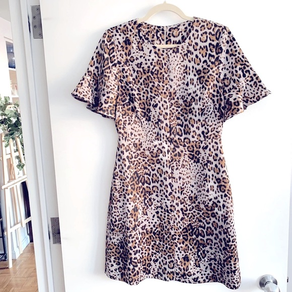Banana Republic Leopard print dress